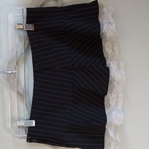 Pin strip mini low rise skirt